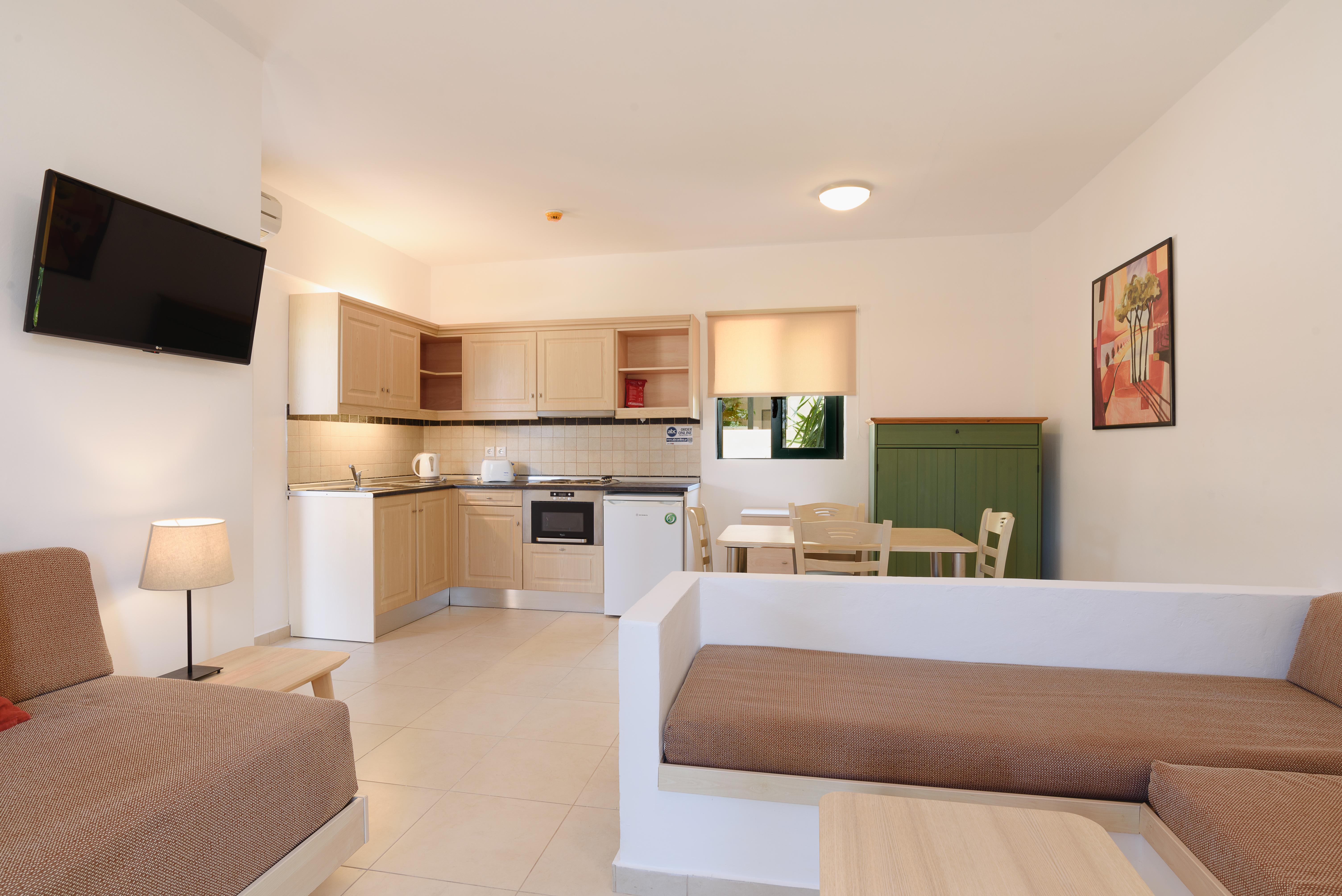 Pefkos Village Aparthotel Pefki