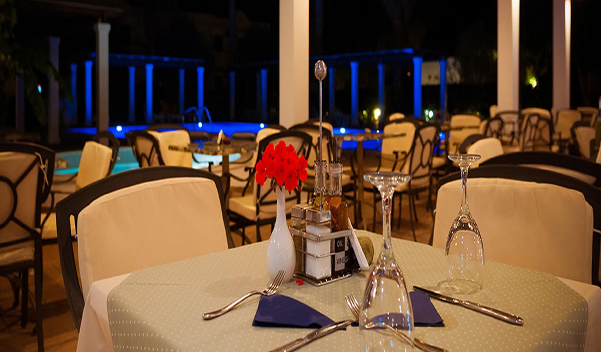 Lägenhetshotell Pefkos Village 3*